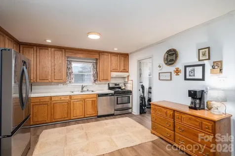 4012 Allison Street Hickory NC 28601