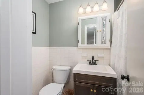 4012 Allison Street Hickory NC 28601