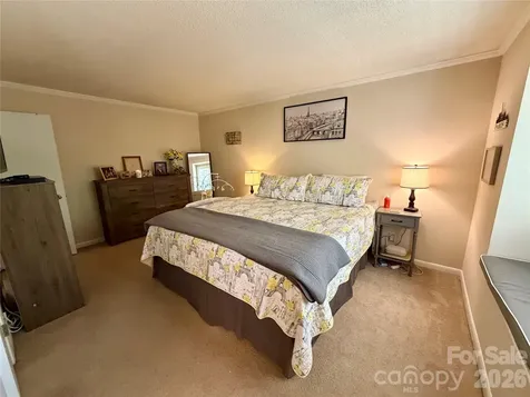 3100 Heathstead Place Charlotte NC 28210