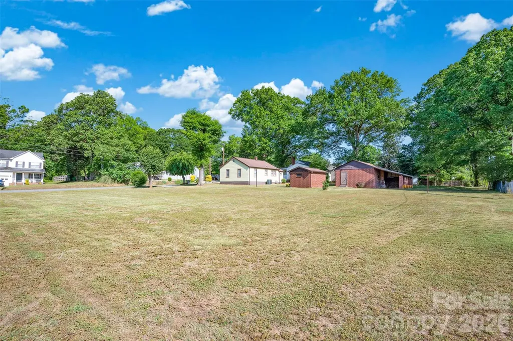320 Cook Street Mooresville NC 28115