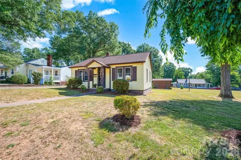 320 Cook Street Mooresville NC 28115
