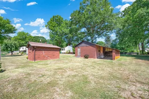 320 Cook Street Mooresville NC 28115