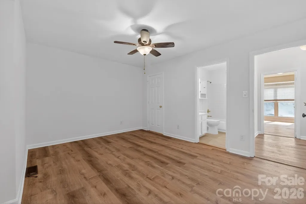 11017 Carmel Crossing Road Charlotte NC 28226