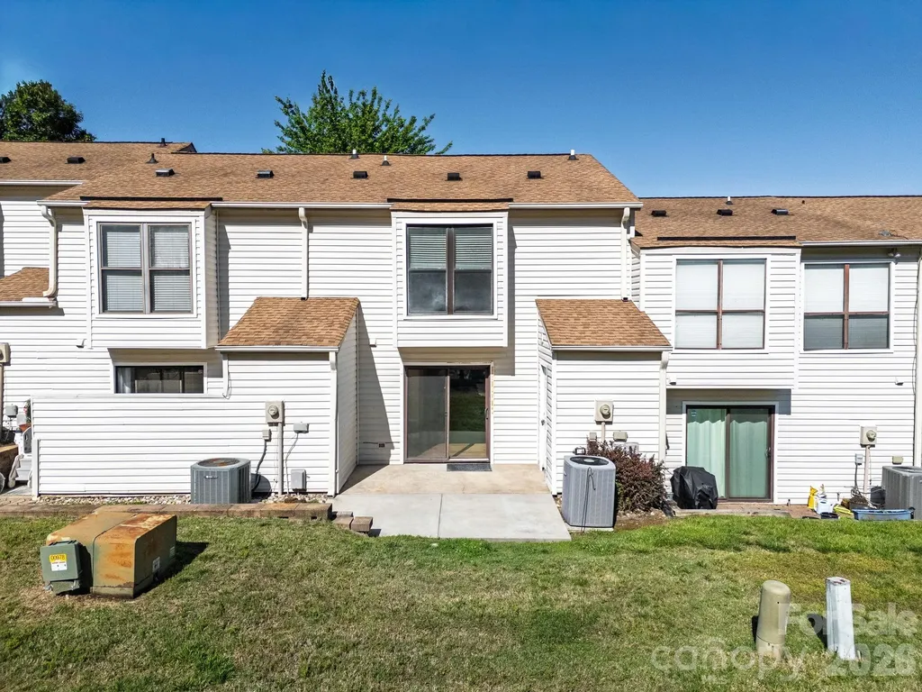 11017 Carmel Crossing Road Charlotte NC 28226