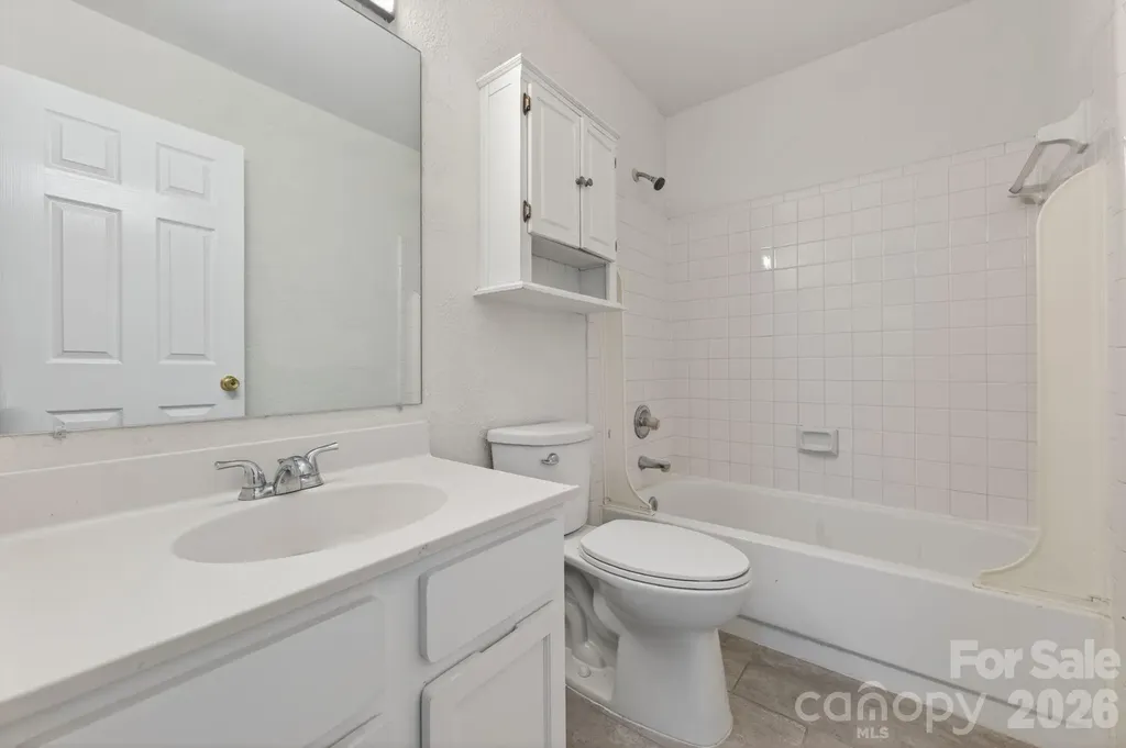 11017 Carmel Crossing Road Charlotte NC 28226
