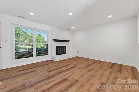 11017 Carmel Crossing Road Charlotte NC 28226