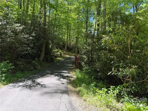 25 Buck Ridge Road Fairview NC 28730