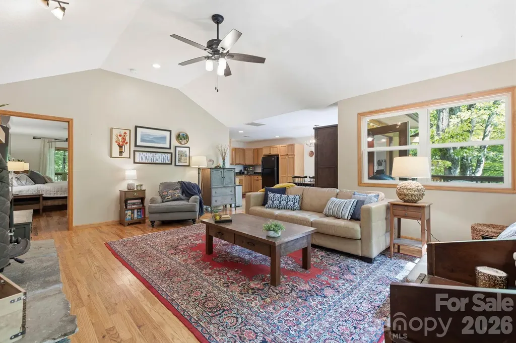 500 Winter Star Road Burnsville NC 28714