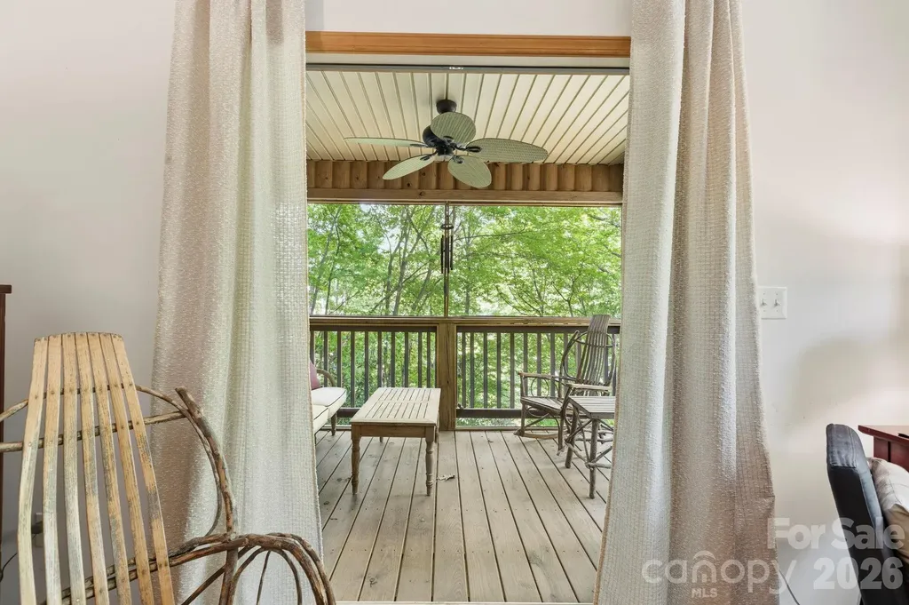 500 Winter Star Road Burnsville NC 28714