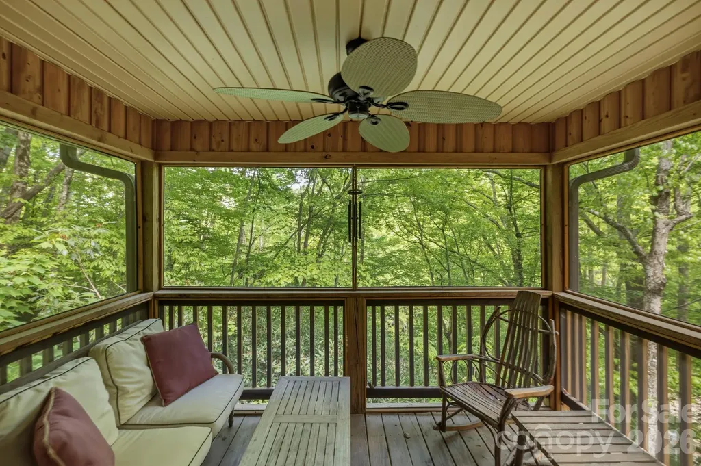 500 Winter Star Road Burnsville NC 28714