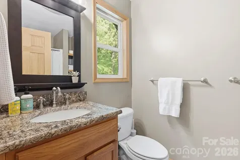 500 Winter Star Road Burnsville NC 28714