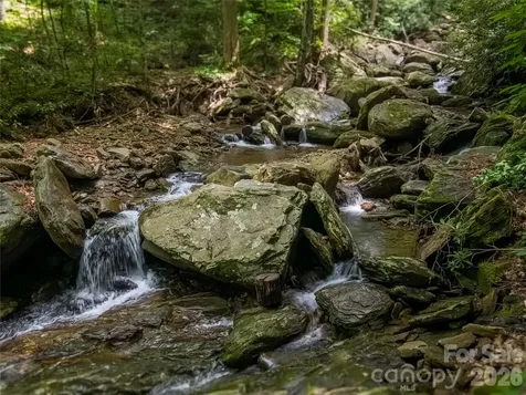 500 Winter Star Road Burnsville NC 28714