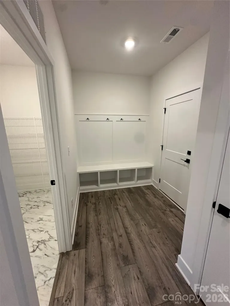5122 Colchester Court Catawba NC 28609