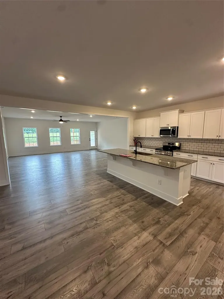 5122 Colchester Court Catawba NC 28609