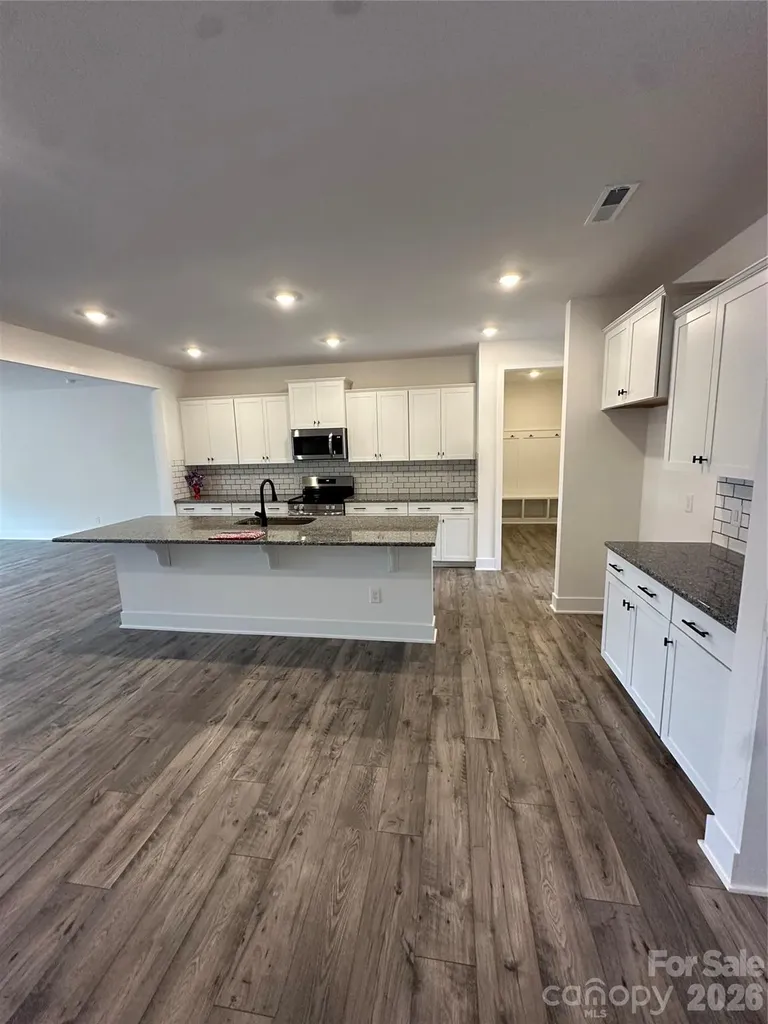5122 Colchester Court Catawba NC 28609