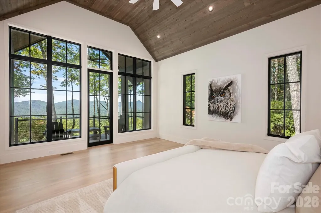 519 Eagle Drive Sapphire NC 28774