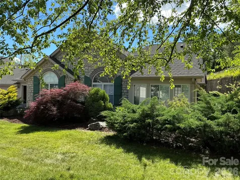60 Mountain Meadow Circle Weaverville NC 28787
