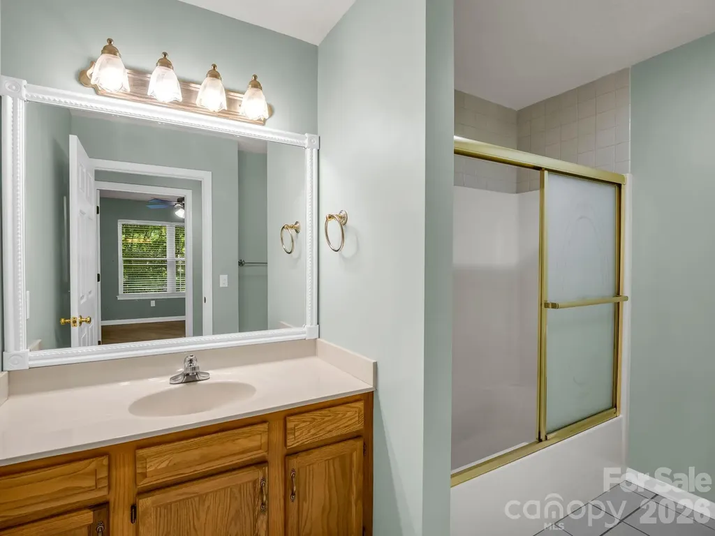 4 Rathfarnham Road Asheville NC 28803