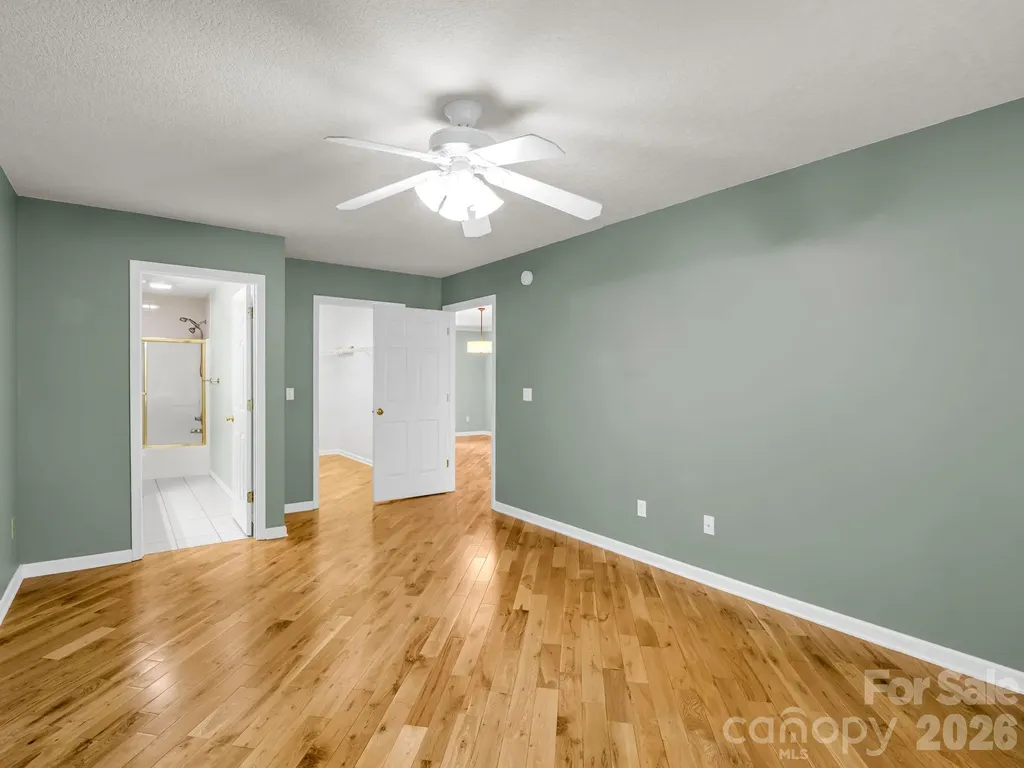 4 Rathfarnham Road Asheville NC 28803
