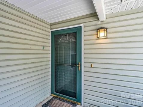 4 Rathfarnham Road Asheville NC 28803