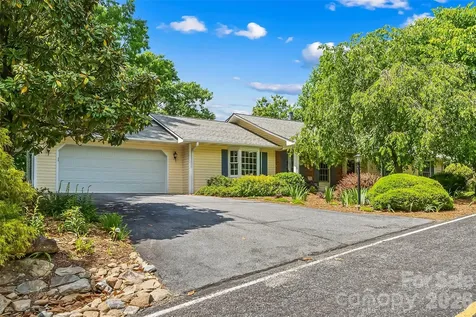 120 Eagle Rock Trail Hendersonville NC 28739