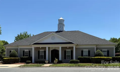 1063 Triece Lane Charlotte NC 28215
