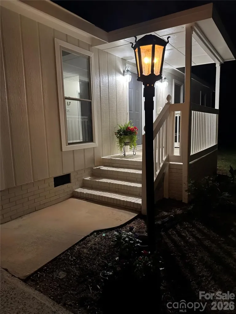 6921 Kirkcaldy Lane Mint Hill NC 28227