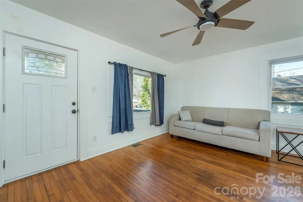 17 Springdale Avenue Asheville NC 28803