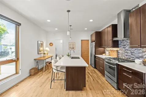 918 Greenleaf Avenue Charlotte NC 28202