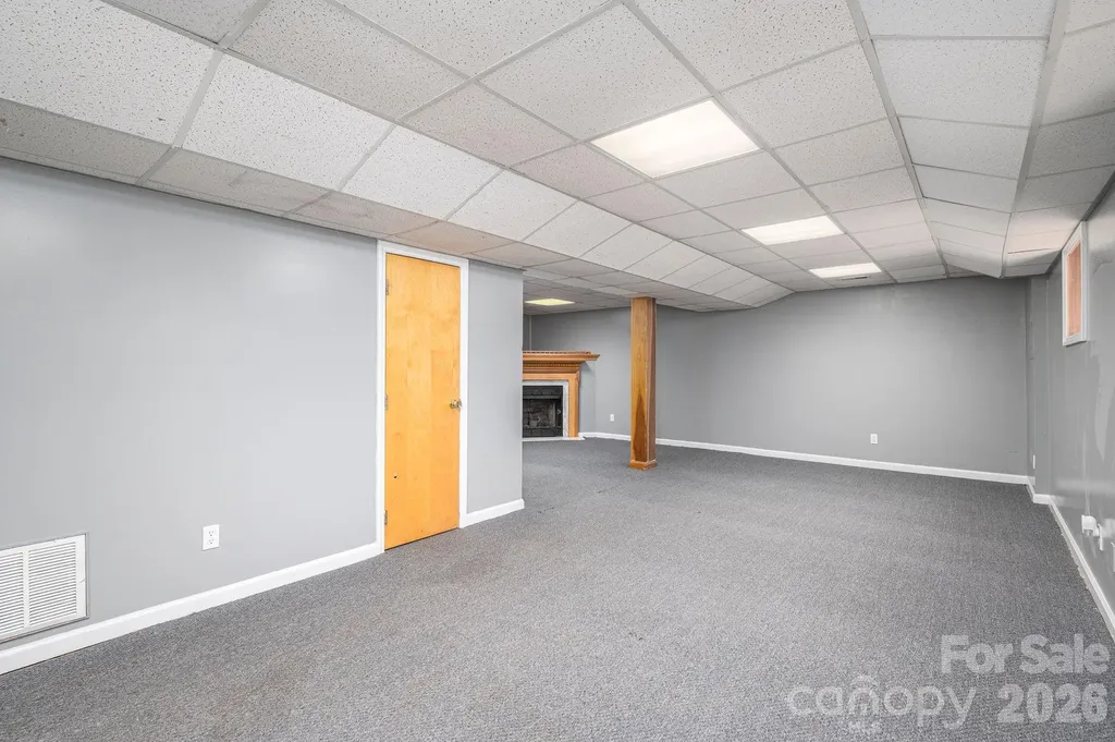 636 Poplar Drive Shelby NC 28152