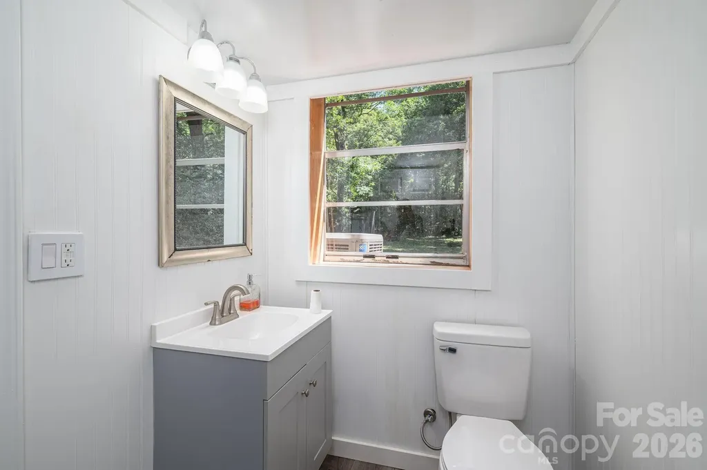 636 Poplar Drive Shelby NC 28152