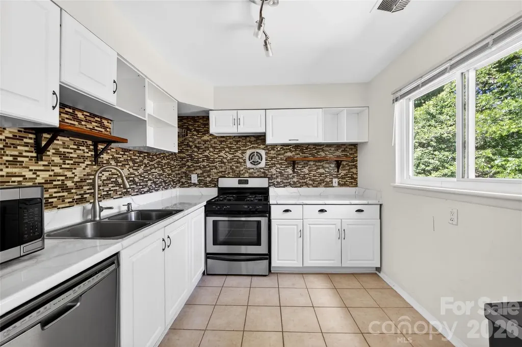 501 Kenlough Drive Charlotte NC 28209