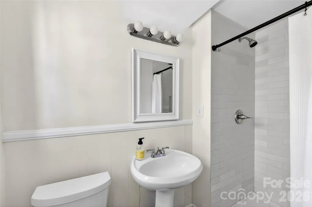 501 Kenlough Drive Charlotte NC 28209