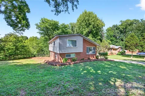 501 Kenlough Drive Charlotte NC 28209