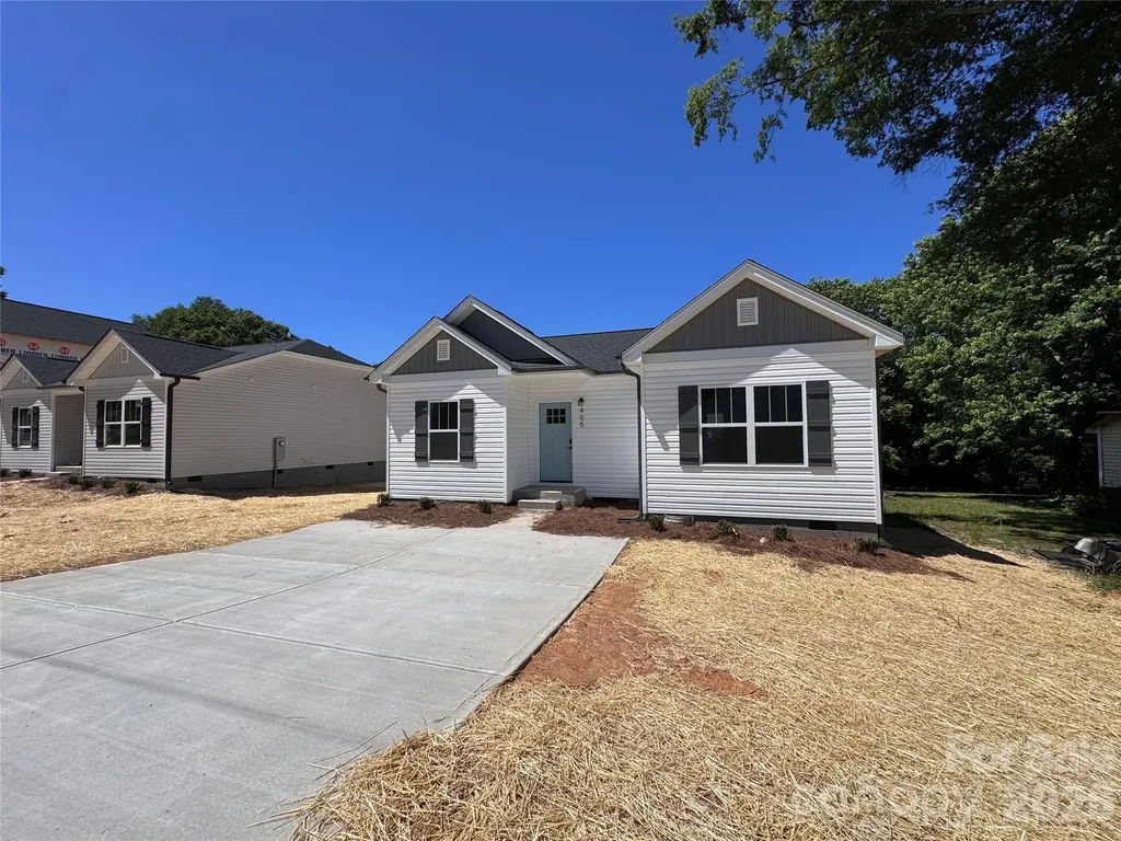 405 N Firestone Street Gastonia NC 28052