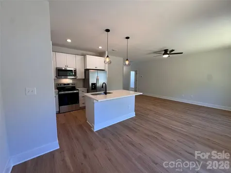405 N Firestone Street Gastonia NC 28052