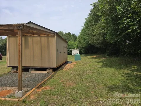 123 Charleston Drive Mooresville NC 28117