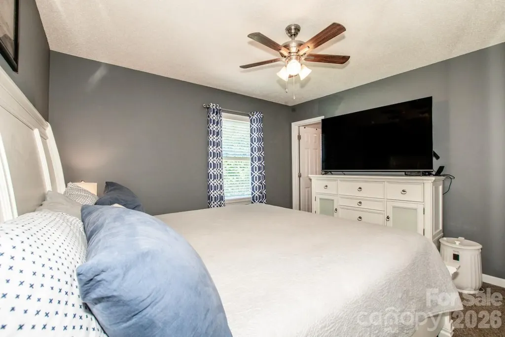 2426 Ashford Drive Newton NC 28658