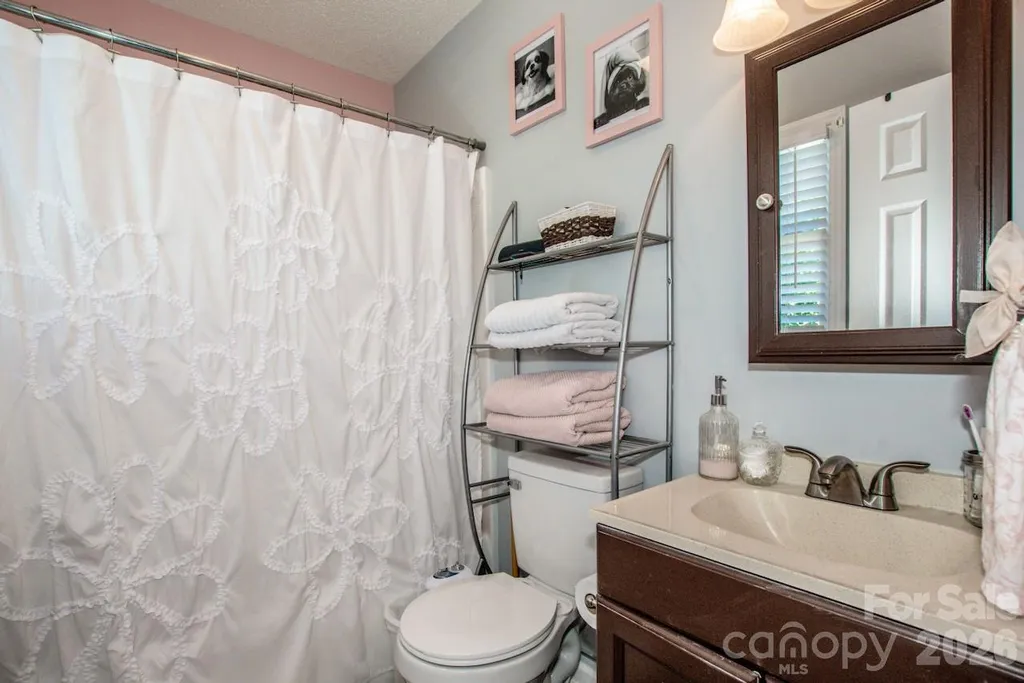2426 Ashford Drive Newton NC 28658