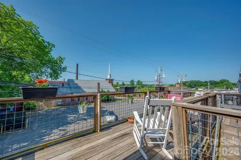 138 E Main Street Forest City NC 28043
