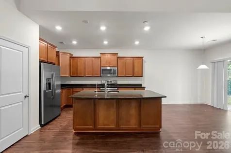 512 Wynfield Forest Drive Summerville SC 29485