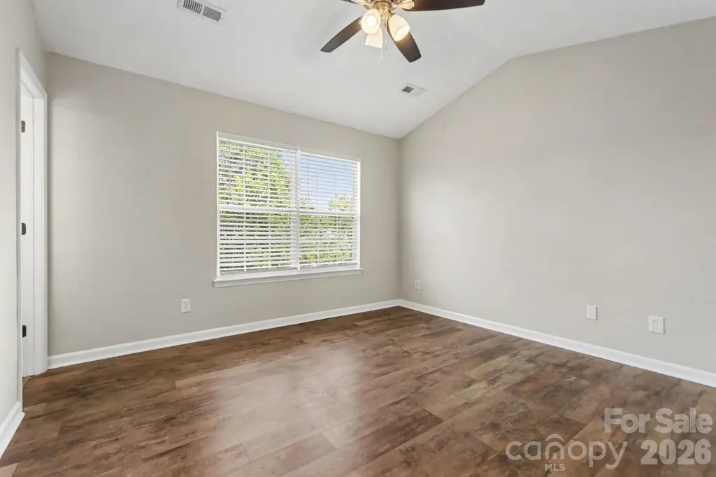 15331 Dehavilland Drive Charlotte NC 28278