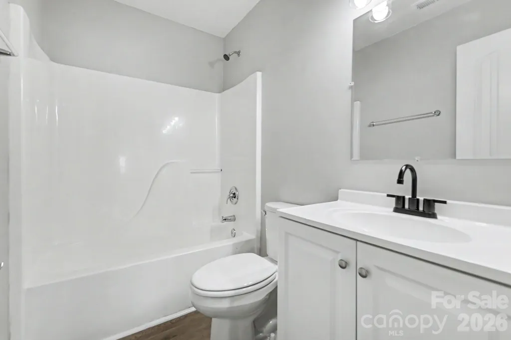 15331 Dehavilland Drive Charlotte NC 28278