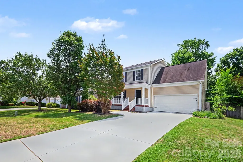 15331 Dehavilland Drive Charlotte NC 28278