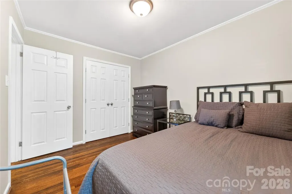 3241 Minnesota Road Charlotte NC 28208