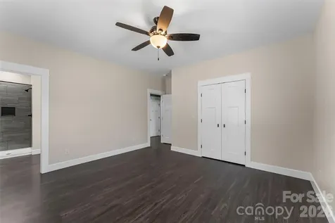 364 Carolina Avenue Marion NC 28752