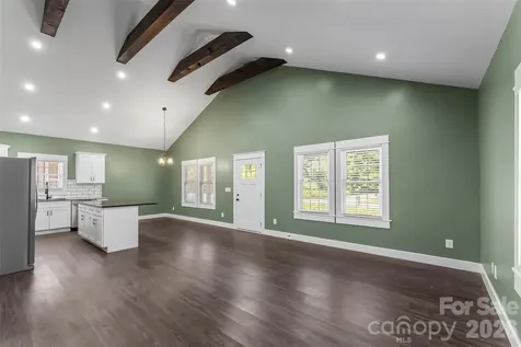 364 Carolina Avenue Marion NC 28752