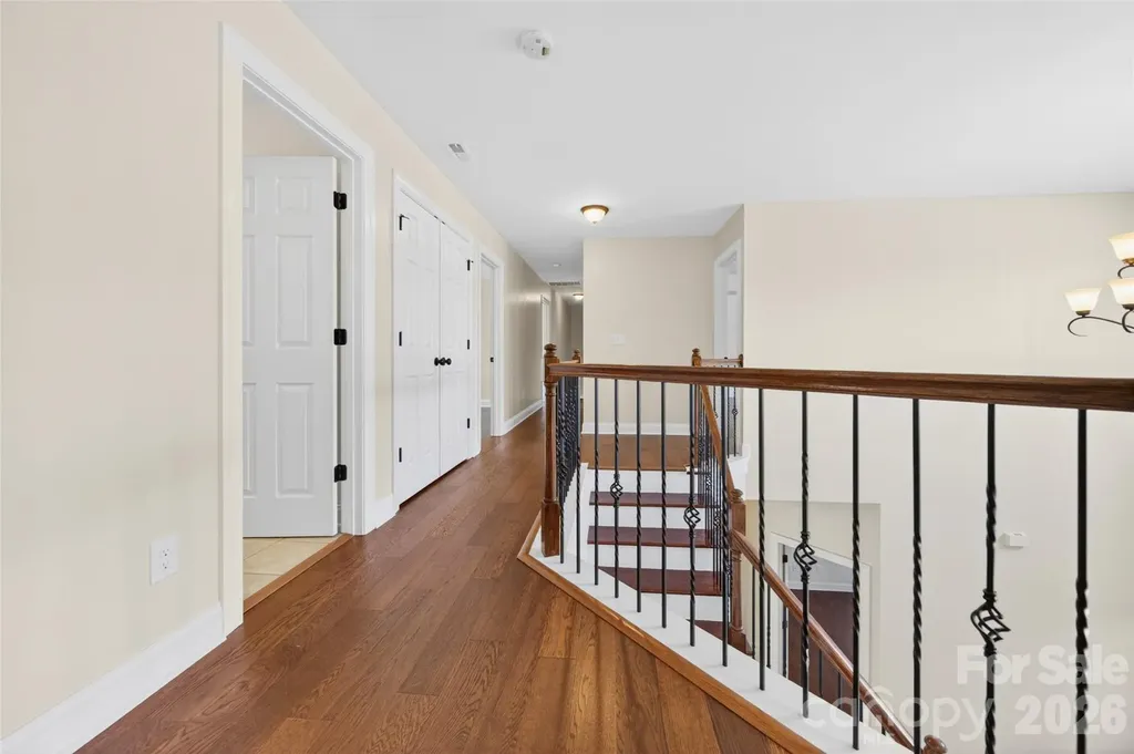 1008 Spring Rose Lane Matthews NC 28104