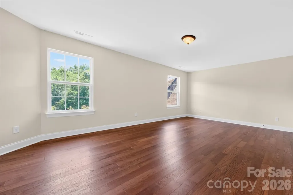 1008 Spring Rose Lane Matthews NC 28104