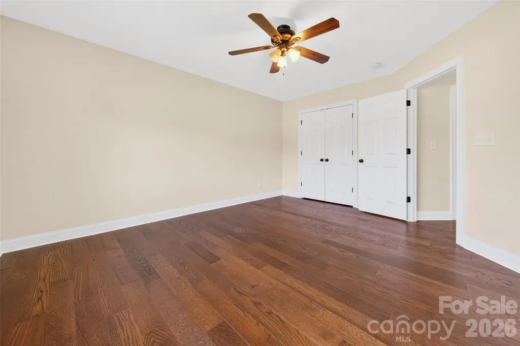 1008 Spring Rose Lane Matthews NC 28104